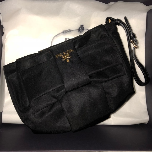Prada Handbags - Prada wristlet - BRAND NEW